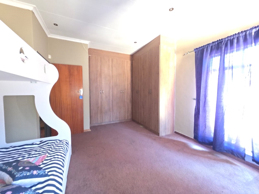3 Bedroom Property for Sale in Vaalpark Free State